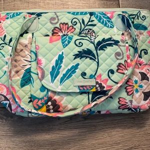 NWT Vera BradleyCarson East West Tote